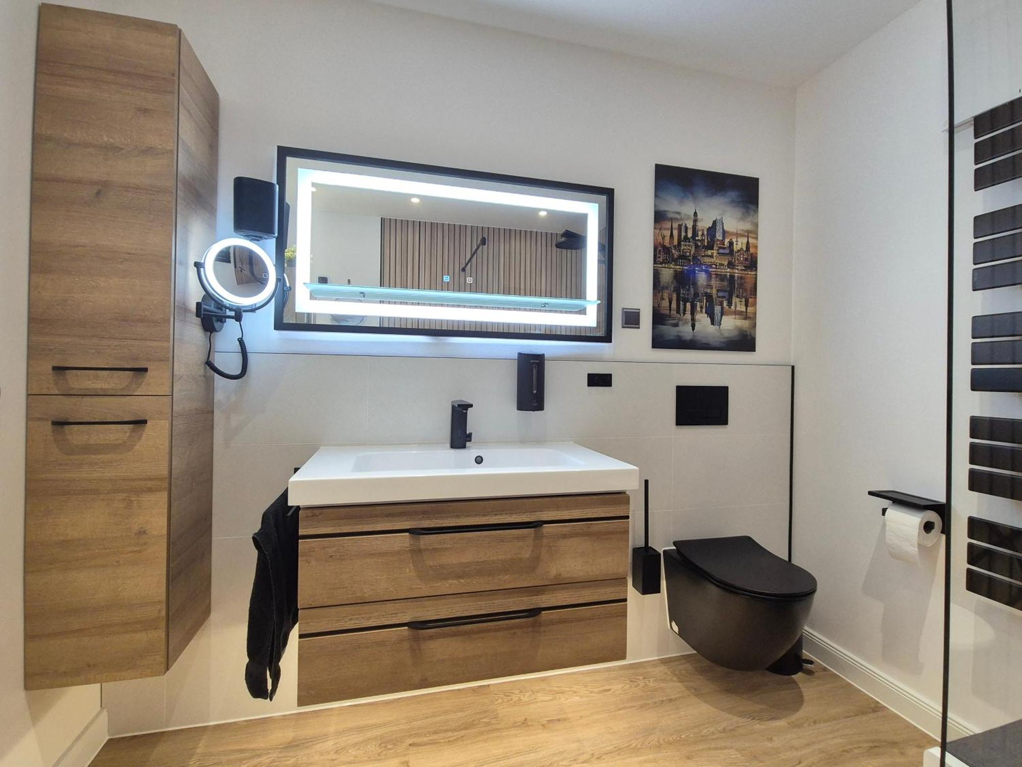 Tolle 125M² Erdgeschosswohnung Im Einzelhaus Kaltenkirchen Eksteriør bilde